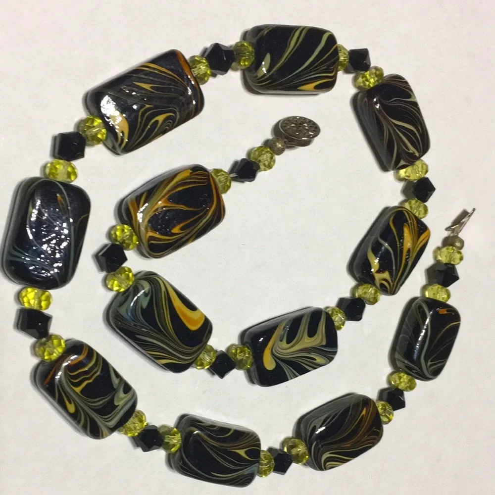 Handmade OOAK vintage Glass black bead 18 necklace - Picture 10 of 16